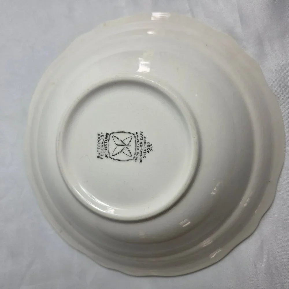 ONE Federalist by Sears Buttercup Serving Bowl Yellow with Scalloped Edge 9 Inch